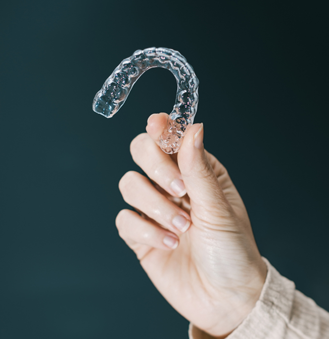Invisalign in Middletown-Advanced Family & Cosmetic Dentistry 